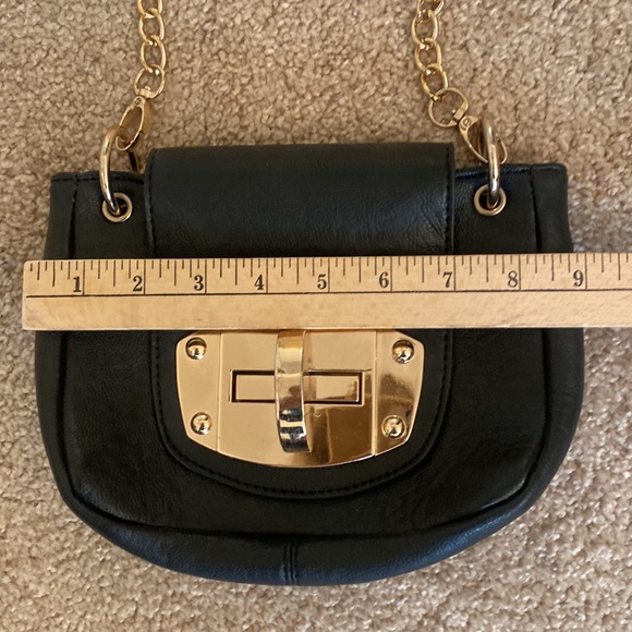 Charming Charlie black purse with gold chain - Picture 5 of 6